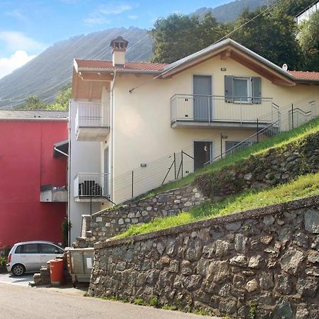 Апартаменты Casa Andrea Джера-Ларио Экстерьер фото